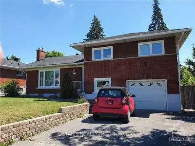 1015 PINECREST Road A, Britannia Heights - Queensway Terrace N and Area, ON K2B 6B6