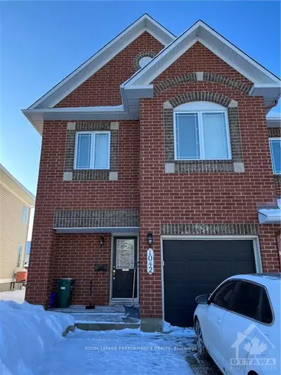 1042 CANDLEWOOD Street, Orleans - Cumberland and Area, ON K4A 5E9