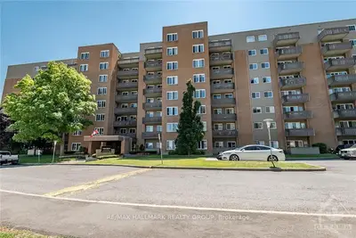 1599 LASSITER Terrace 308, Beacon Hill North - South and Area, ON K1J 8R6
