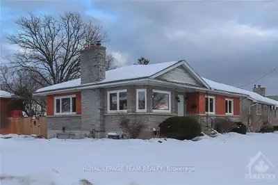 2471 ALTA VISTA Drive, Alta Vista and Area, ON K1H 7N2