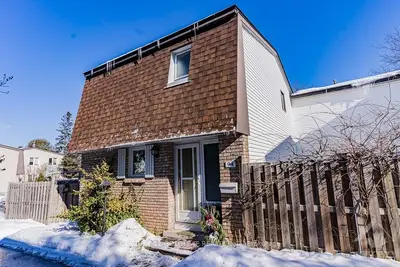 3260 SOUTHGATE Road 94, Hunt Club - South Keys and Area, ON K1V 8W9