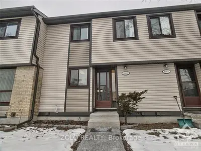 6887 BILBERRY Drive, Orleans - Convent Glen and Area, ON K1C 2E8