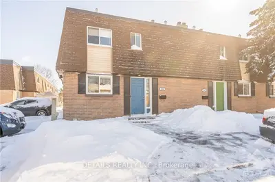 340 GARDEN GLEN, Meadowlands - Crestview and Area, ON K2G 4H3