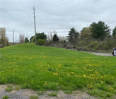 151 COUNTY ROAD 5 Road, Front of Yonge, ON K0E 1R0