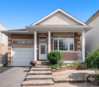 295 SHAKESPEARE Street, Vanier and Kingsview Park, ON K1L 5M3