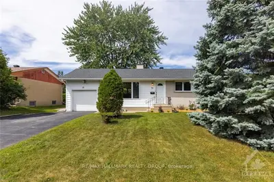 31 GARY Avenue, South of Baseline to Knoxdale, ON K2G 3L2