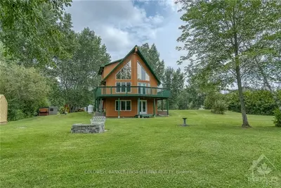 4775 WHISPERING WILLOW Drive, Orleans - Cumberland and Area, ON K4B 1J1