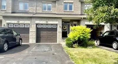 1443 CARRONBRIDGE Circle, Kanata, ON K2M 0G5