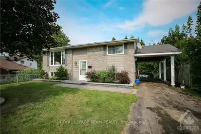 788 COMSTOCK Crescent, Brockville, ON K6V 6E1