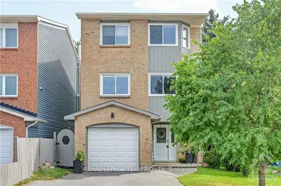 314 FERNLEAF Crescent, Orleans - Cumberland and Area, ON K1E 2Z4