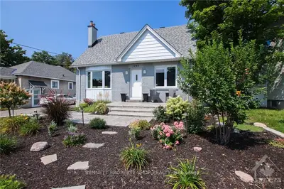 1245 ANOKA Street, Hunt Club - South Keys and Area, ON K1V 6C5