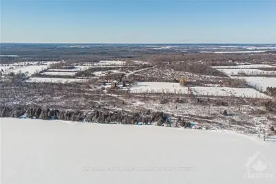 1936 SIXTH LINE Road, Kanata, ON K0A 1T0