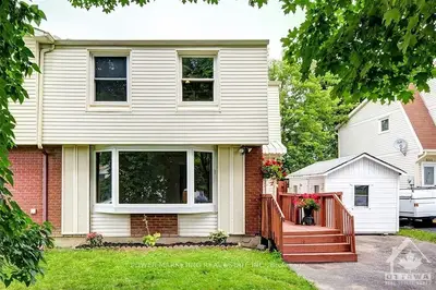 932 BORLAND Drive, Orleans - Cumberland and Area, ON K1E 1X6