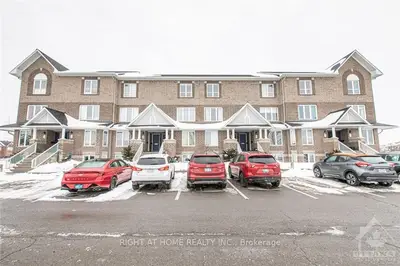 68 BEAUCACHE, Orleans - Cumberland and Area, ON K4A 0B5