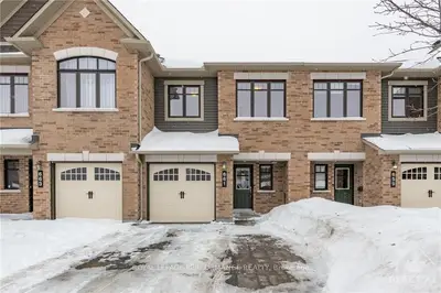 661 PETRICHOR Crescent, Orleans - Cumberland and Area, ON K4A 0T3