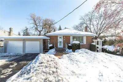 4 APPLEFORD Street, Beacon Hill North - South and Area, ON K1J 6T9