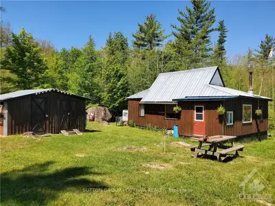 00 Clyde Lake Road, Greater Madawaska, On K0g 1k0