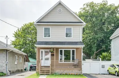 24 Jolliet Avenue, Vanier And Kingsview Park, On K1l 5h5