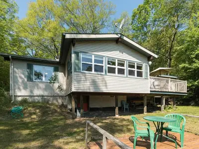 727 LOON'S Way, Tay Valley, ON K7H 3C5