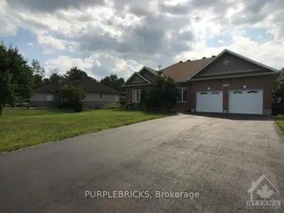 1372 APPLE BLOSSOM Way, Greely - Metcalfe - Osgoode - Vernon and Area, ON K4P 1R5