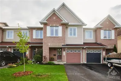 174 MARRISSA Avenue, Beacon Hill North - South and Area, ON K1J 0A6