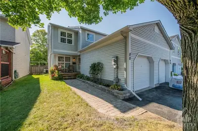 88 PALOMINO Drive, Kanata, ON K2M 1N3