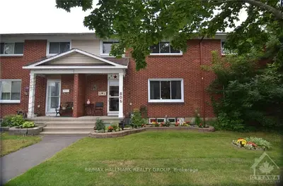 806 BORTHWICK Avenue, Overbrook - Castleheights and Area, ON K1K 2M6