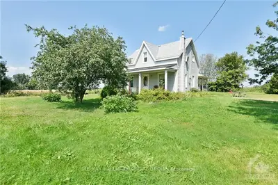 1796 DONALD B MUNRO Drive, Carp - Huntley Ward, ON K0A 1L0