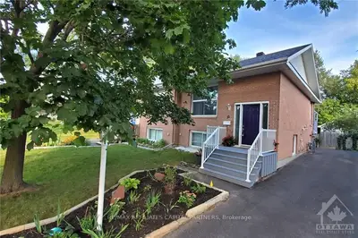 12 KEVIN Avenue, Crystal Bay - Rocky Point - Bayshore, ON K2B 7T8