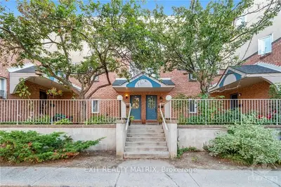 1204 SHILLINGTON Avenue 19, Carlington - Central Park, ON K1Z 7Z4