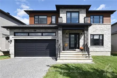 317 ST-TROPEZ Street, Russell, ON K0A 1W0