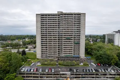 415 GREENVIEW Avenue 1102, Britannia - Lincoln Heights and Area, ON K2B 8G5