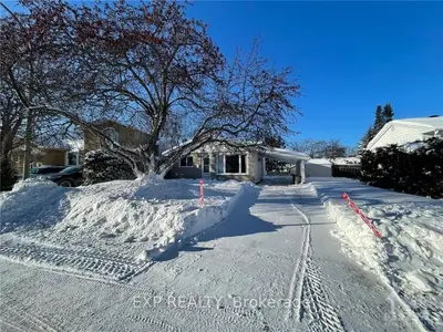 37 ASSINIBOINE Drive, Cityview - Parkwoods Hills - Rideau Shore, ON K2E 5R8