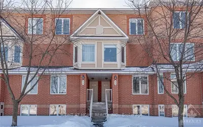 84 LAKEPOINTE Drive, Orleans - Cumberland and Area, ON K4A 5E5