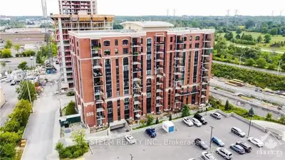 555 ANAND 1007, Billings Bridge - Riverside Park and Area, ON K1V 2R7