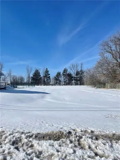 23 JOHN Street, Whitewater Region, ON K0J 1K0