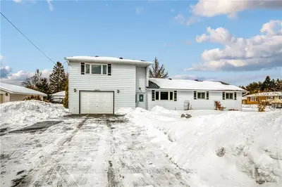 2222 FLAKE Street, Greater Sudbury, ON K2A 1H1