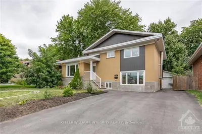 165 DUFORD Street, Vanier and Kingsview Park, ON K1L 6Z5