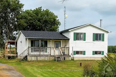 935 SNOWDONS CORNERS Road, Merrickville-Wolford, ON K0E 1N0