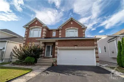 212 LABELLE Street, Russell, ON K0A 1W0