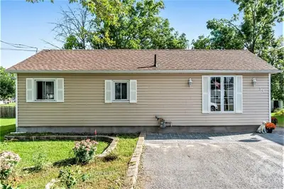 54 MARY Street, North Dundas, ON K0C 1H0