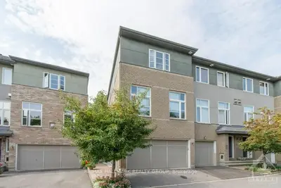 32 PONDSIDE, Manor Park - Cardinal Glen and Area, ON K1K 4X3