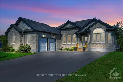 229 STARLIGHT Place, Stittsville - Munster - Richmond, ON K0A 1B0