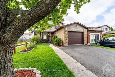 11 BRANDO Crescent, Hunt Club - South Keys and Area, ON K1T 2C9