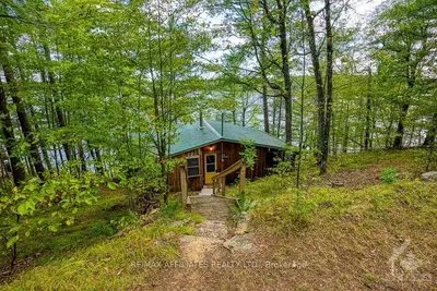 402 FOURNIER Lane, Rideau Lakes, ON K0G 1X0