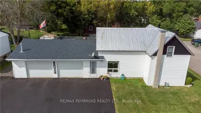 342 THOMPSON Street, Pembroke, ON K8A 3R7