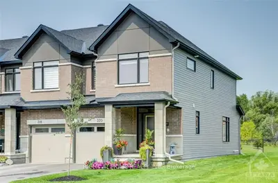 320 Joshua Street, Orleans - Convent Glen And Area, On K1w 0n8