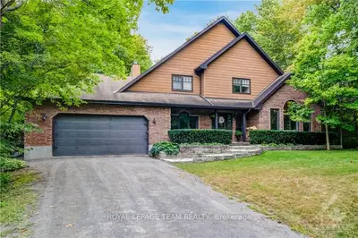 6443 CLINGIN Lane, Manotick - Kars - Rideau Twp and Area, ON K4M 1B3