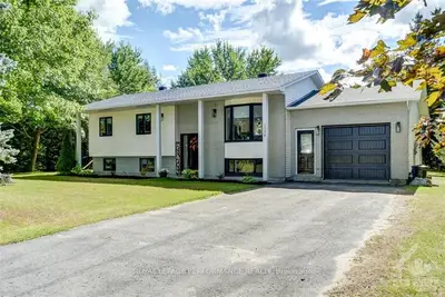 2098 PAUL Drive, Clarence-Rockland, ON K0A 1E0