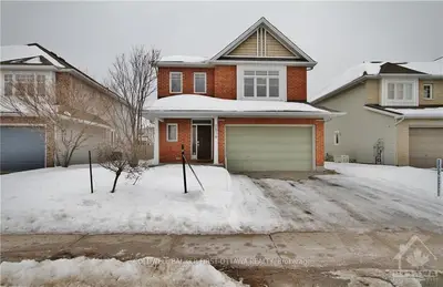 2898 FINDLAY CREEK Drive, Blossom Park - Airport and Area, ON K1T 0G6
